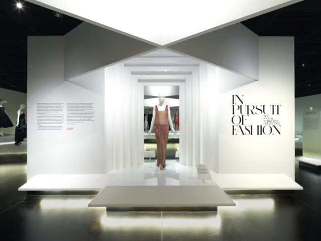 نمایشگاه طراحی لباس و اکسسوری موزه هنر متروپولیتن